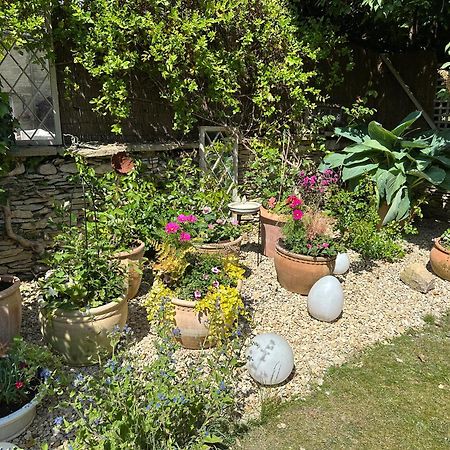 Newmans Cottage バーフォード エクステリア 写真