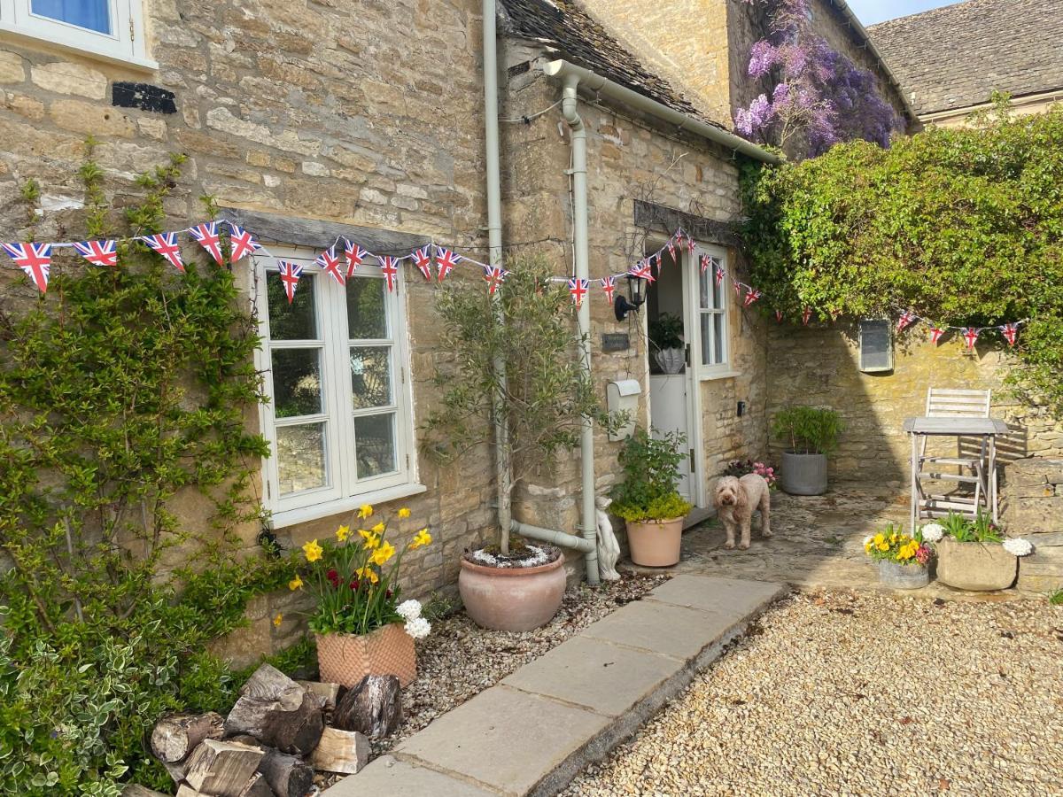 Newmans Cottage バーフォード エクステリア 写真